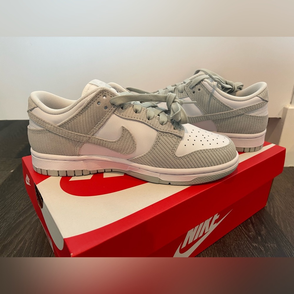 Nike Dunks